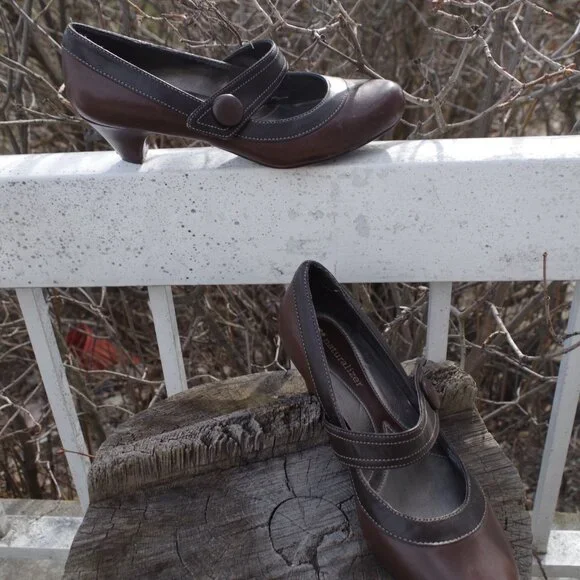 Ladies Naturalize - Picture 3 of 4